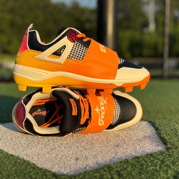 Custom Baseball cleats - Picture 8 of 14